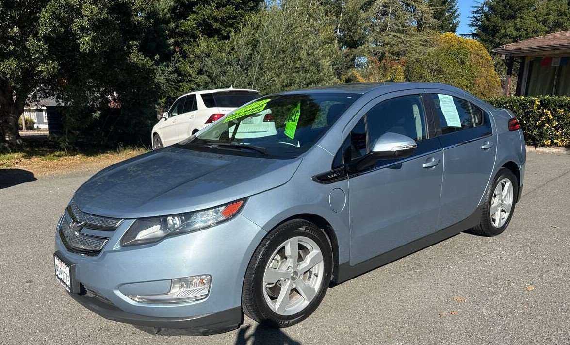 Chevrolet Volt Image 1