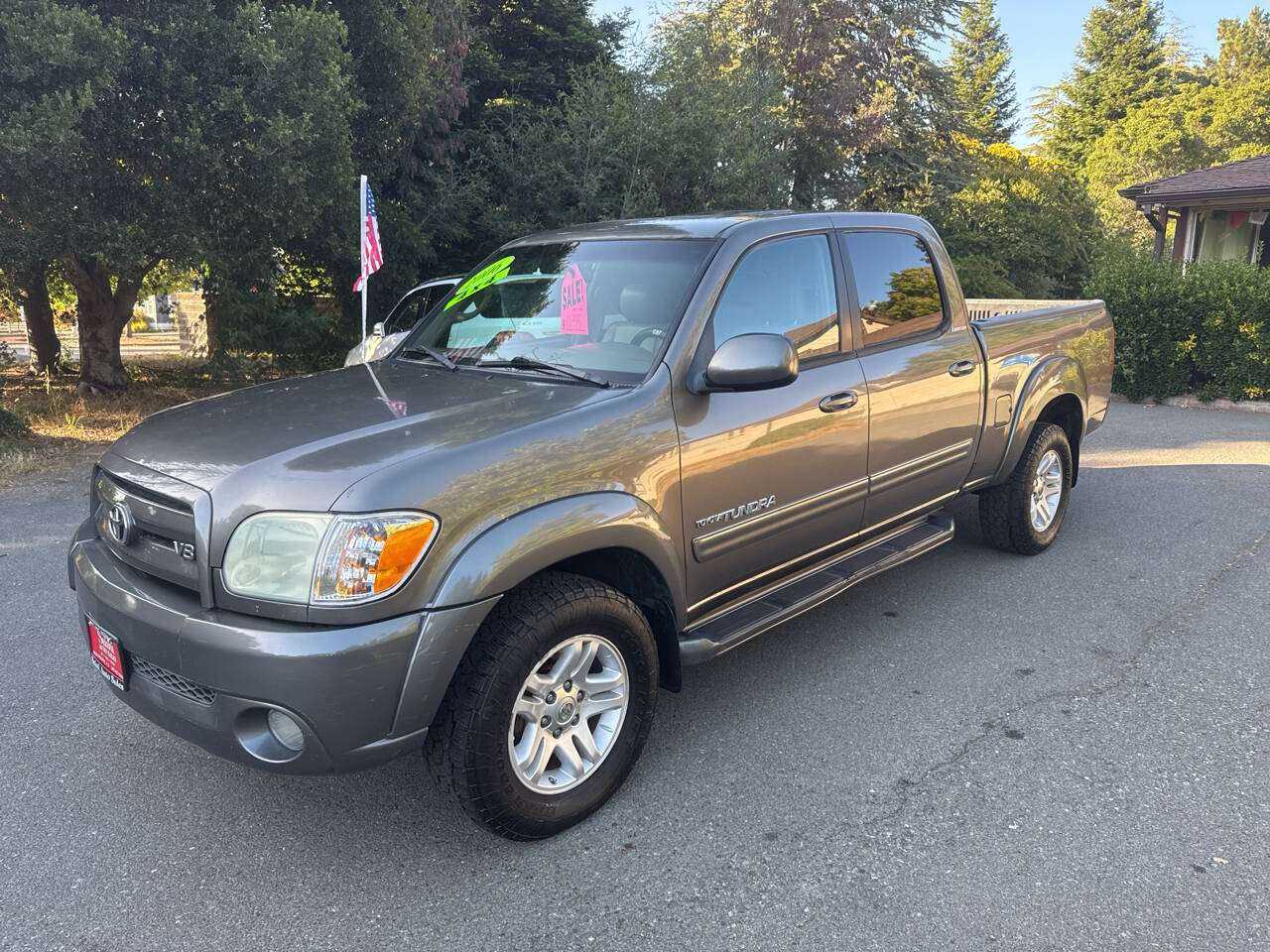 Toyota Tundra Image 1