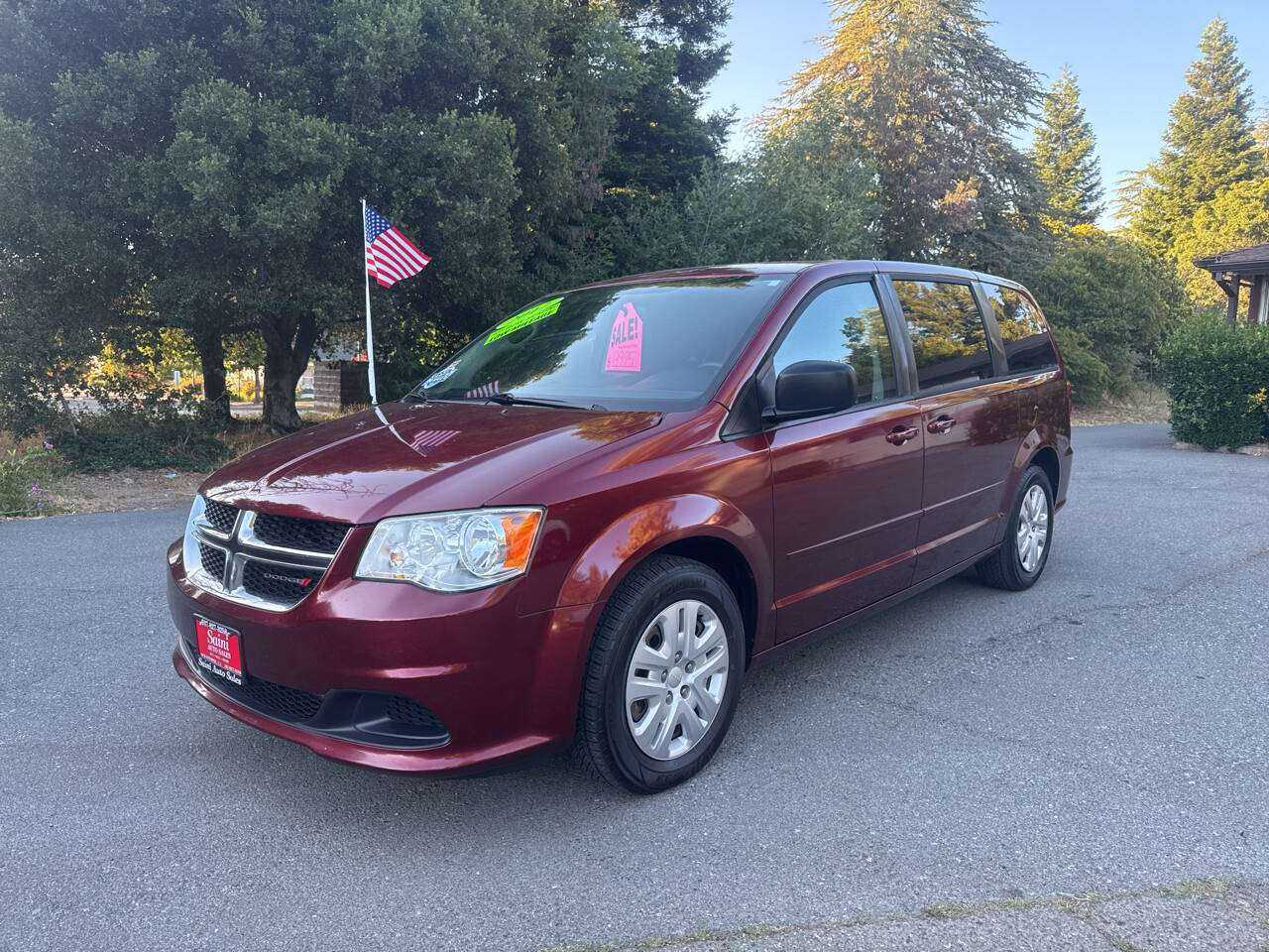 Dodge Grand Caravan Image 1