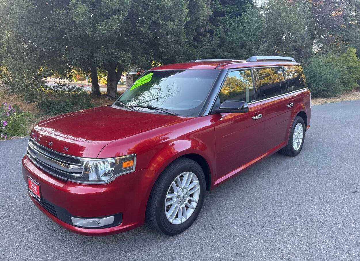 Ford Flex Image 1