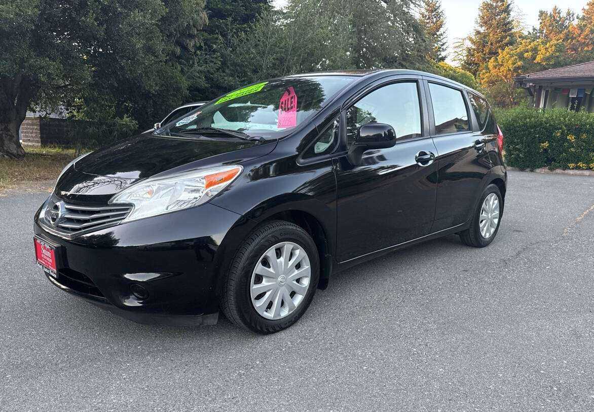 Nissan Versa Note Image 1