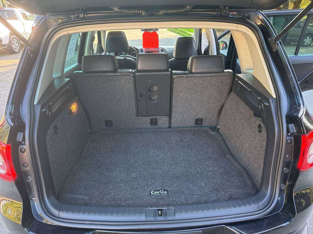 Volkswagen Tiguan Image 9