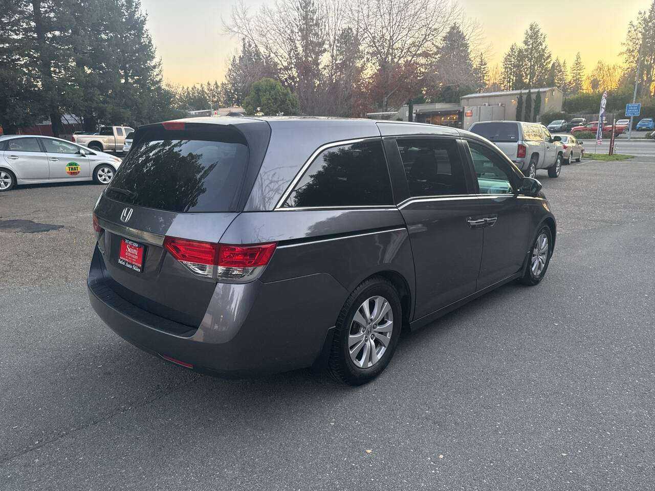 Honda Odyssey Image 3