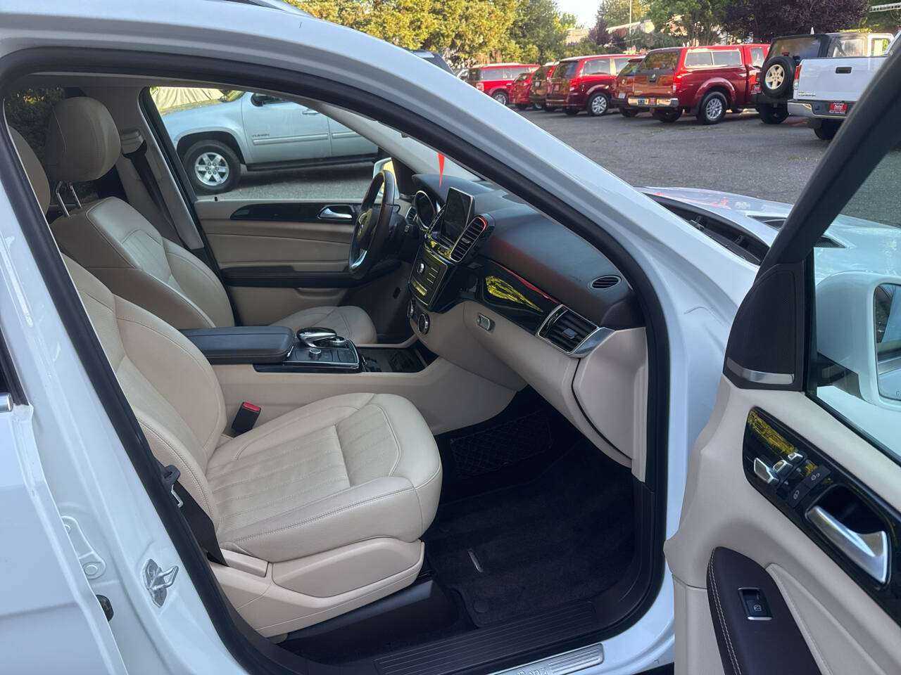 Mercedes-benz Gle Image 7