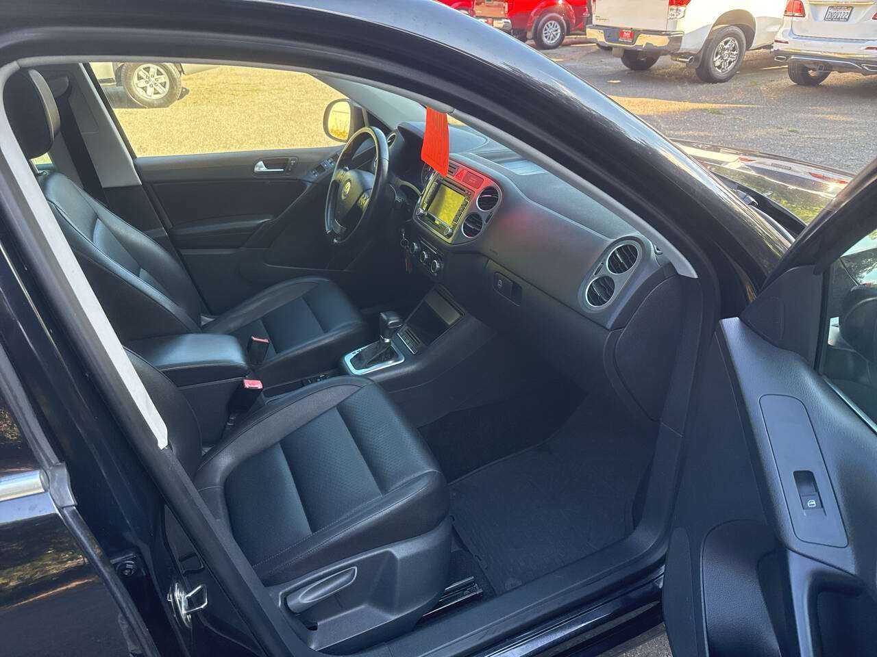 Volkswagen Tiguan Image 6