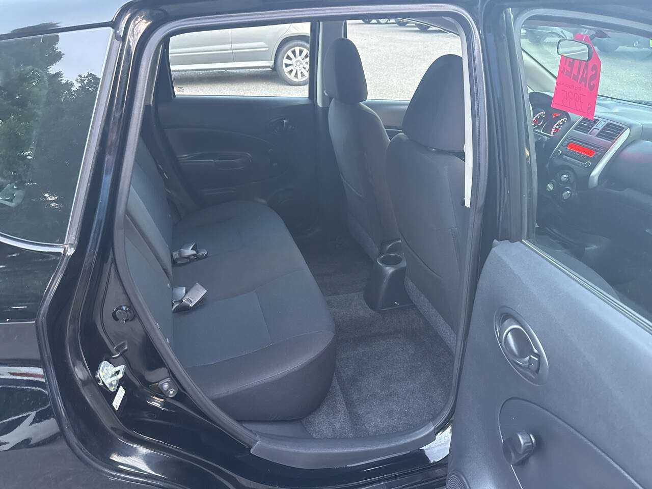 Nissan Versa Note Image 6