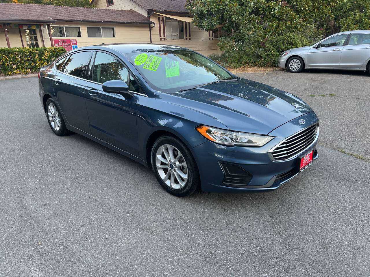 Ford Fusion Image 2