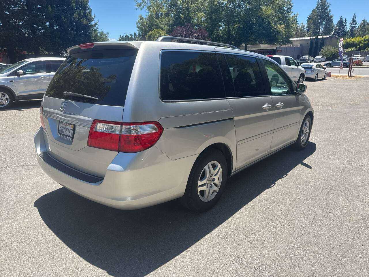 Honda Odyssey Image 2