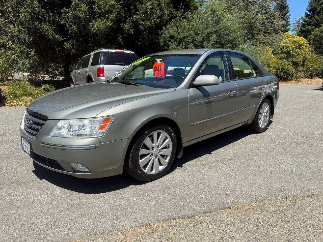 Hyundai Sonata Image 1